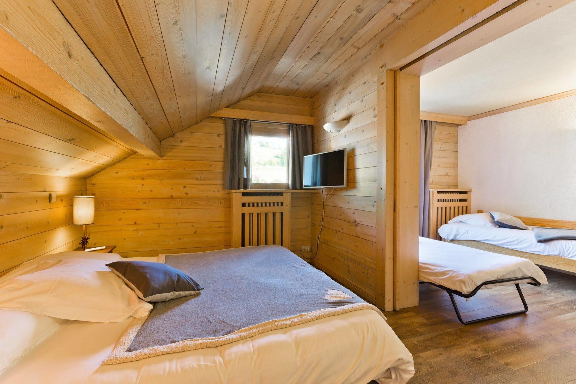 Hotel La Montagne Ла Клусаз Екстериор снимка